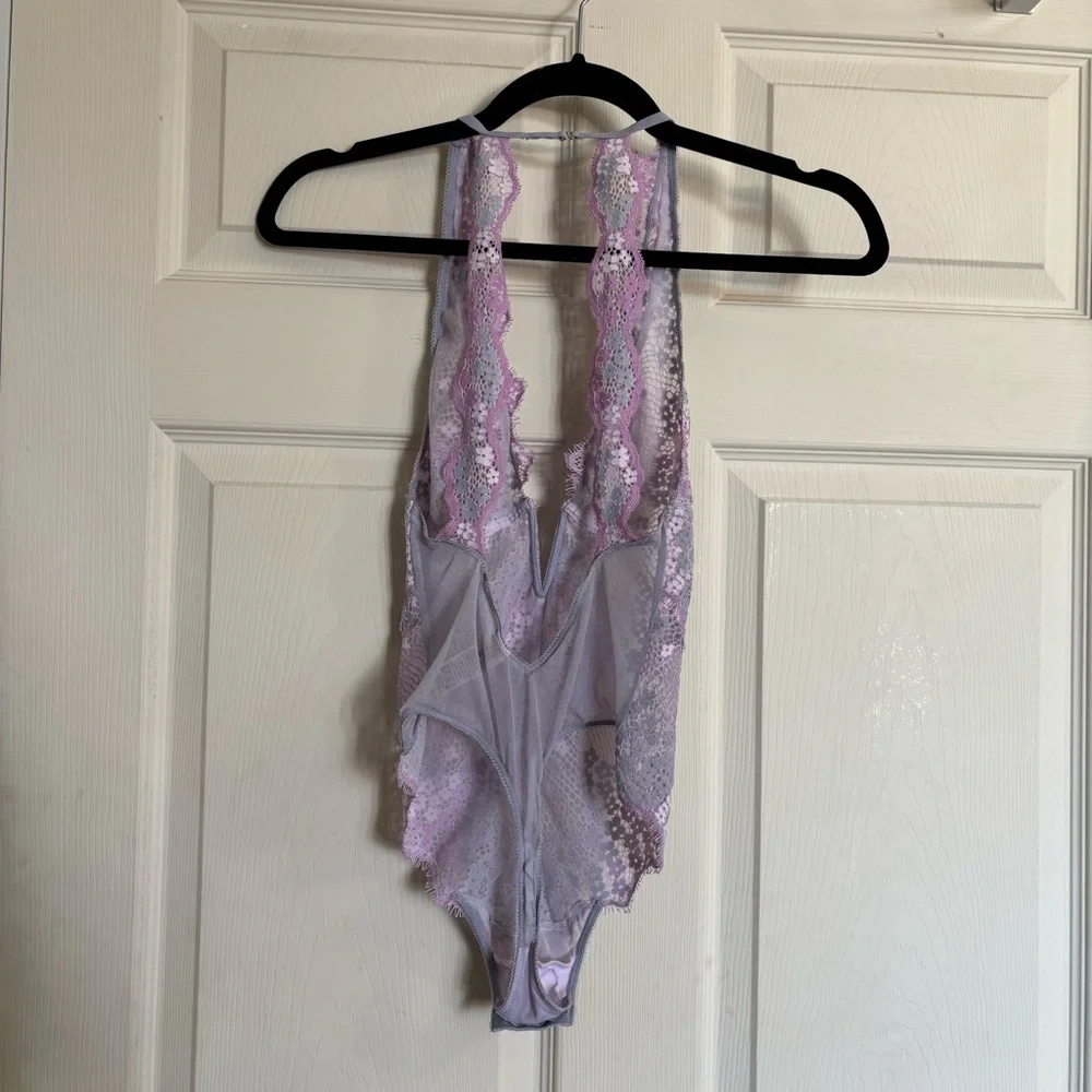 Victoria's Secret Dream Angels Mini Floral Lace Plunge Teddy Bodysuit Lavender